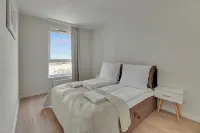 Horizon 122 - Sea View by Grand Apartments - إطلالة على البحر