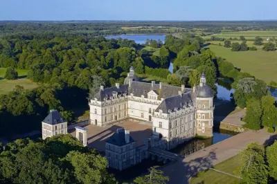 Les Jardins de l'Anjou - Domaine hôtelier et restaurant Hôtels à : Montjean-sur-Loire