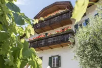 Hotel Tyrol Hotels in Tramin an der Weinstraße