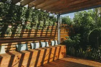 Casa do Contador - Suites & Pool Hotels in Ponta Delgada