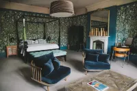 Hampton Manor Hotels in 