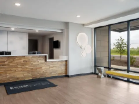 Echo Suites Extended Stay by Wyndham Indianapolis AmeriPlex โรงแรมในอินเดียแนโพลิส