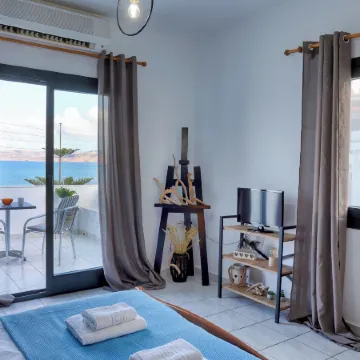 Blue Comfort Apartments Sitia