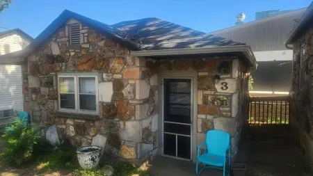 Rockwood Resort Motel