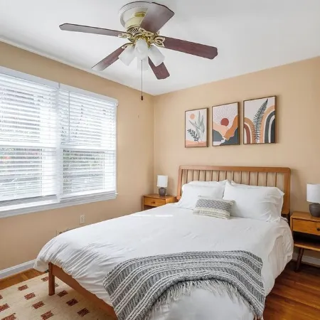 Spacious 3-bed/3-bath home close to Bruce's Field!