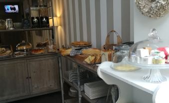 Aux Petits Bonheurs