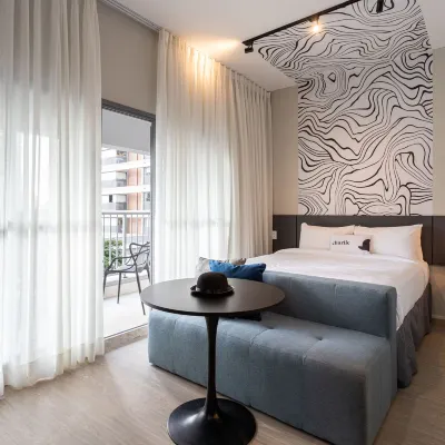 House of Charlie Vila Mariana Hotels near Hospital e Maternidade Sepac
