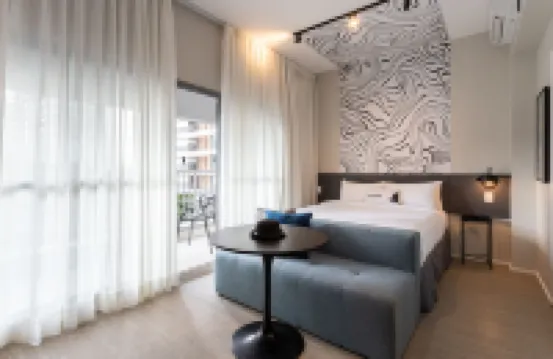 House of Charlie Vila Mariana Hotels near Ana Rosa Station