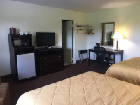 Budget Inn - Farmington