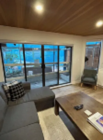 鐵木樹藍莓山威士忌VR