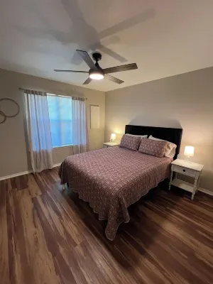 Charming 2-bedroom 2 bath duplex in the heart of Tyler!