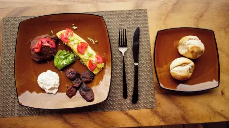 Almare Zonte - BeachFront Glamping Hotel