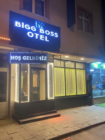 Bigg boss otel Отели рядом с достопримечательностью «Saime Hatun Cami»