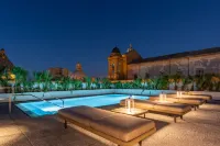 Dome Hotel - Pools