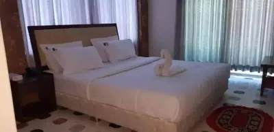 Hotel Ovisar, Coxs Bazar