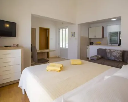 Sea View Apartments Lendic Podgora Hotels in Podgora