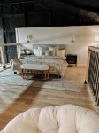 AirbnP: Luxury Pickleball Barndo, 5 mins to Choctaw, 15 mins to Lake Texoma