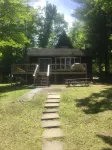 Kelly Lake Cabin with beautiful sand beach