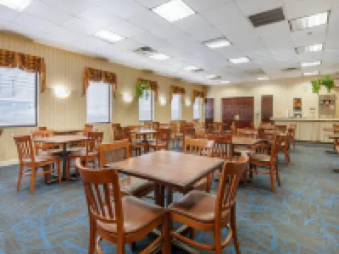 Suburban Studios Tysons Corner Hotels in Hunter Mill