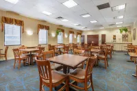 Suburban Studios Tysons Corner