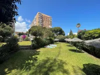 Floor Top - Sea and Mountain View