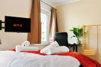 Lunaria Living | VW • Cozy - Central - Parking