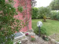 VILLETTA TO FORMATION WITH GARDEN 300MT FROM THE SEA