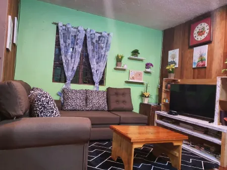 3-bedroom Baguio house, affordable and near to tourist spots