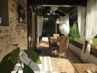 Charming Brie house in a quiet haven of peace near Disneyland Hotels in Lumigny-Nesles-Ormeaux