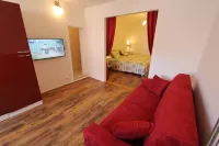 Cottage "L'Ecrin" in the heart of Riquewihr 2-4 people Hotels in Riquewihr