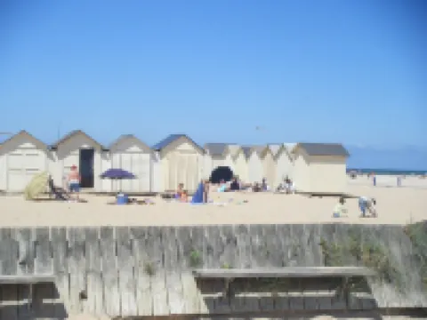 Appartement à 50 m de la mer Hotels in Ouistreham