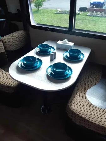 Riverside Camper in Mavillette - Cozy and Modern Отели в г. Клэр