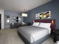 Atwell Suites Kansas City Airport Hotels in Carroll Township