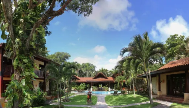 Sunrise Villa - An affordable beachfront gathering place for family and friends