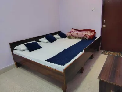 Hotel Radha Krishna