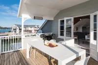 The Loft Overwater, Bay of Islands, NZ