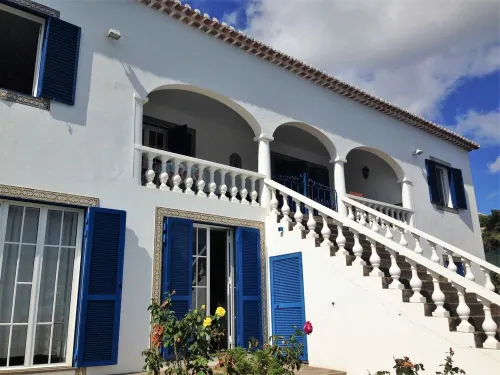 Beachfront house with pool Hotels in Gaula