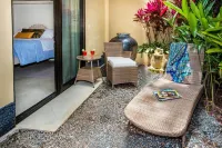 Luxury and Privacy 3 King Suites Central Location