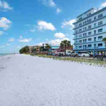 Newly Renovated Beachfront Condo with Amazing Sunsets from your Balcony! Fitness & Recreational Facilities