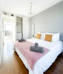 Penthouse best views of Pilar jacuzzi and garage