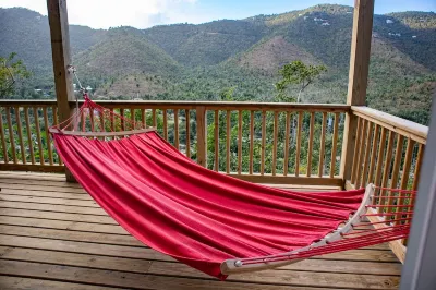 Views over the Valley. Apartment in two story cement house with a 45 foot porch! Hotels in 