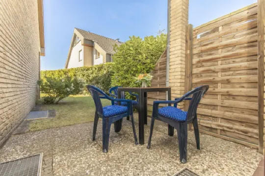 Apartment with terrace