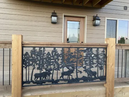 Peaceful Cabin with Beautiful Mountain Views