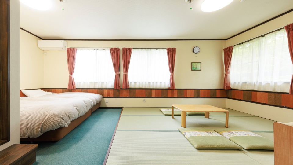 Kids Pension Maple