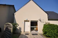 Well-equipped house with sea views Hotels in Trevou-Treguignec