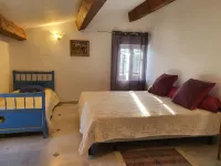 Gîte-Apartment Half-Floor-Jacinthe