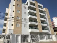 APARTMENT WITH SEA VIEW, 2 PARKING SPACES, ABSOLUTE HYGIENE, WE HAVE OTHER OPTIONS. Hotels in Praia das Toninhas