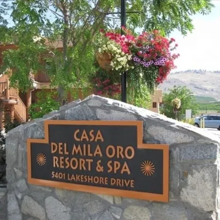 Casa Del Mila Oro Beachfront 2 Bedroom Condo; Book now for Spring/Summer 2026