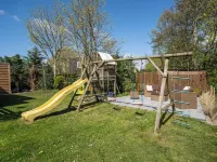 Child Friendly, 5 bedrooms, 2 bathrooms, 3 Toillets, Sauna, large garden Hotels in De Cocksdorp