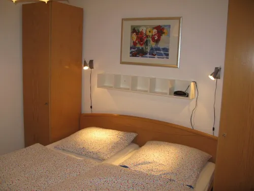 Apartment directly on the beach in Norddeich Parking lot at the house